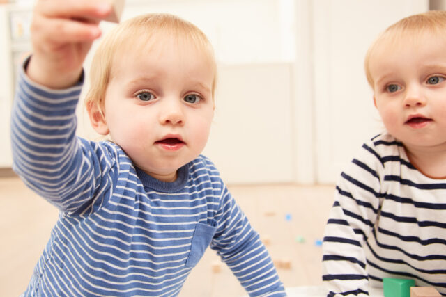 Samen slapen of apart tips tweeling slapen tweeling