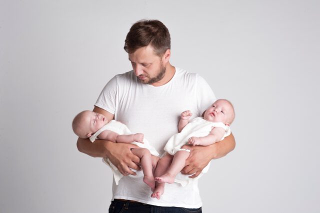 Tips voor dag alleen tweelingvaders tweelingpapa's