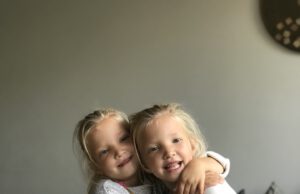 Waarom tweeling zijn fantastisch is (volgens mijn kleuters) kleuters tweeling