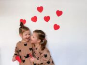 Valentijnsdag: een flinke dosis tweelingliefde op je beeldscherm Valentijnsdag