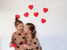 Valentijnsdag: een flinke dosis tweelingliefde op je beeldscherm Valentijnsdag