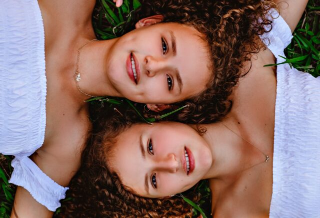 Oproep heb jij drie generaties tweelingen in de familie? drie generaties tweelingen